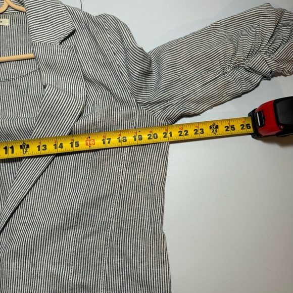 Max Studio Womens Small Striped Blazer With Ruched Sleeves - Picture 6 of 7